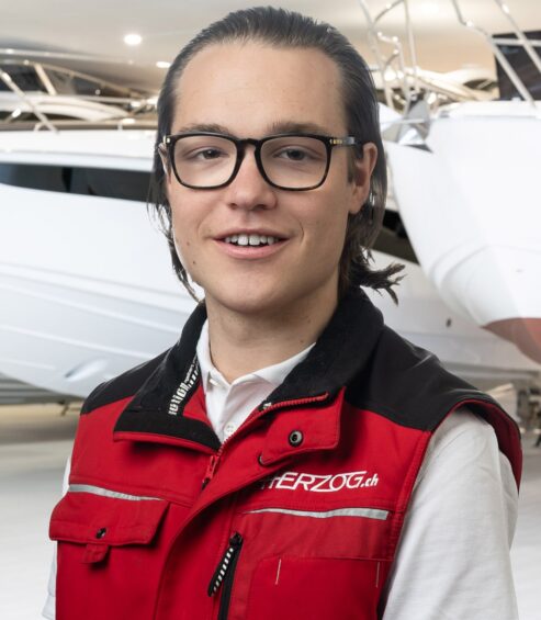 20211026_GeorgeHunt_002-493x565