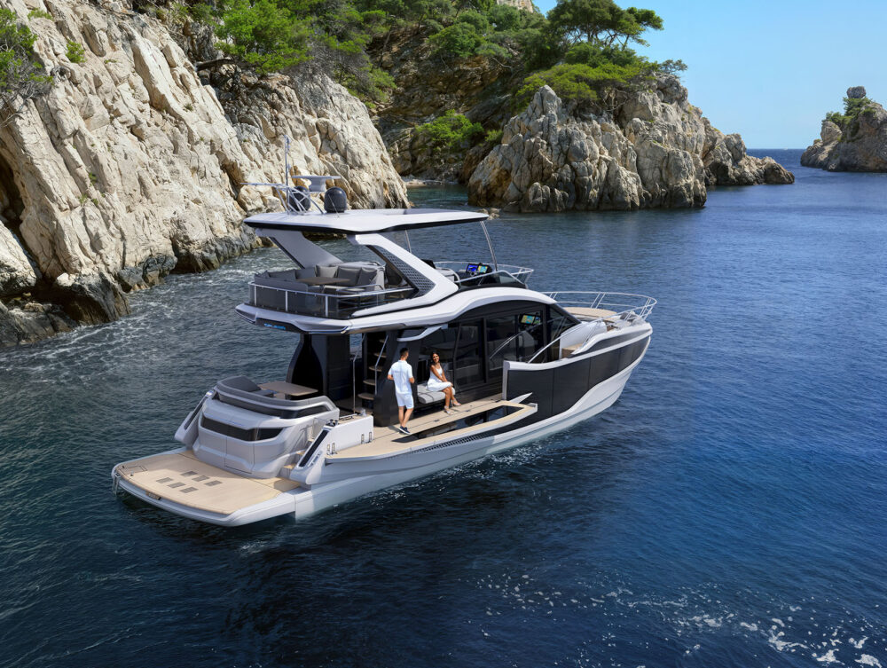 520-FLY-exterior-2-1000x753